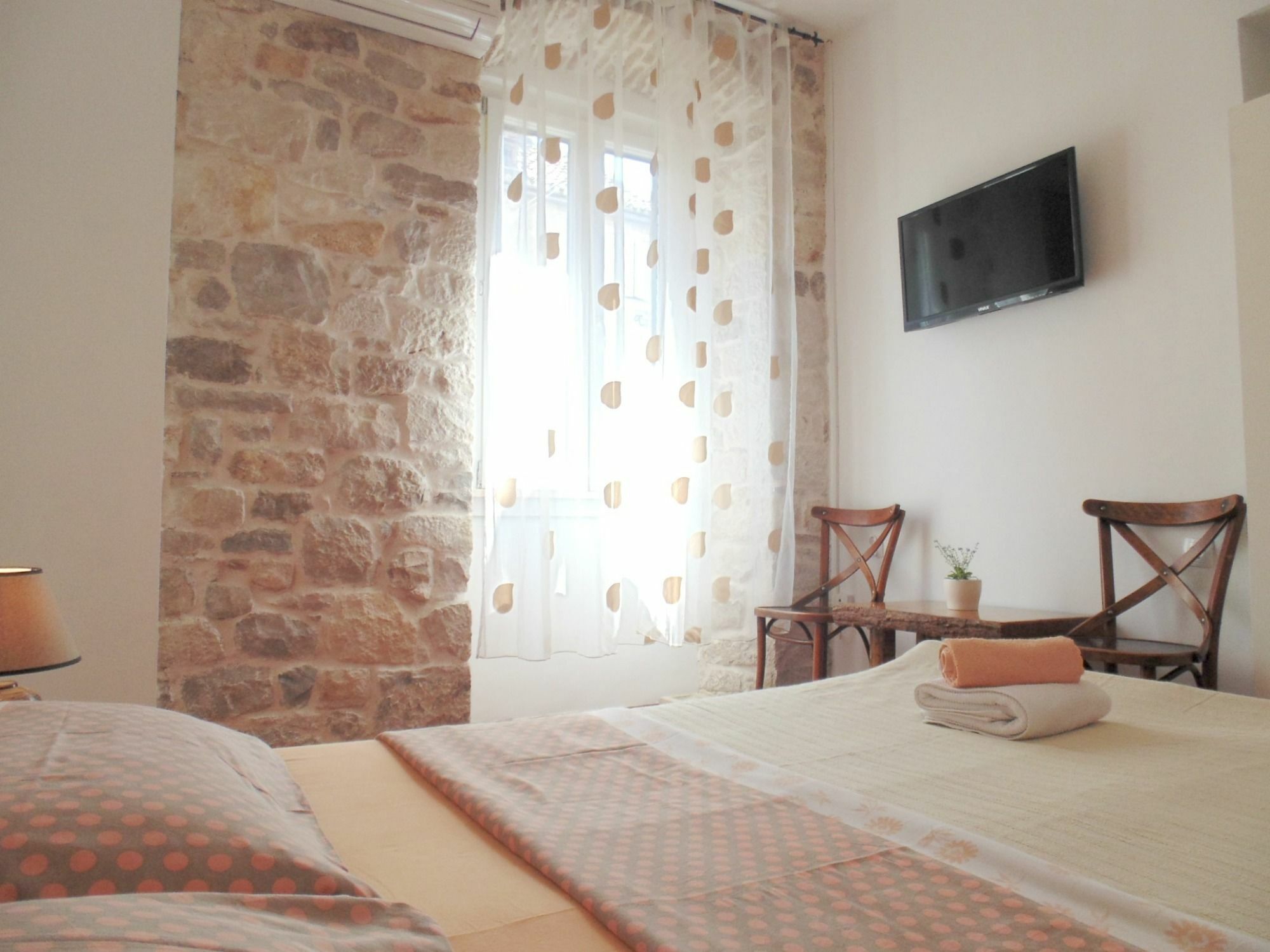 Rooms And Apartments Djanovic Split Bagian luar foto